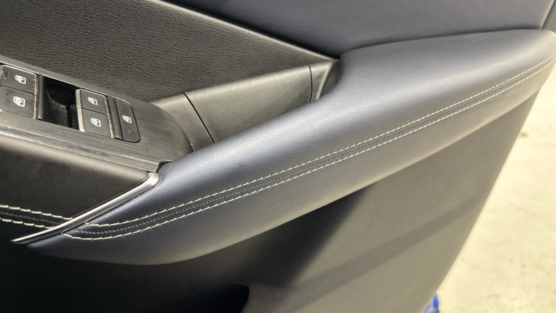 Nissan Qashqai 1.3 DiG-T MH Tekna 5dr Petrol Hatchback